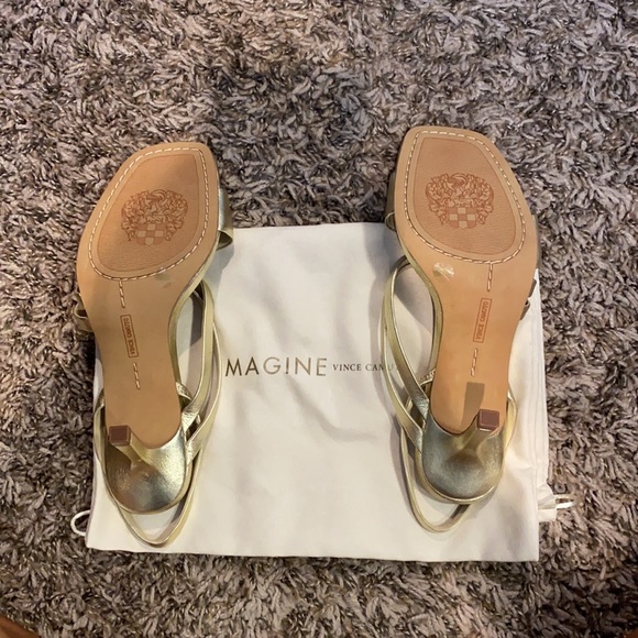 Vince Camuto gold heels - Picture 3 of 3